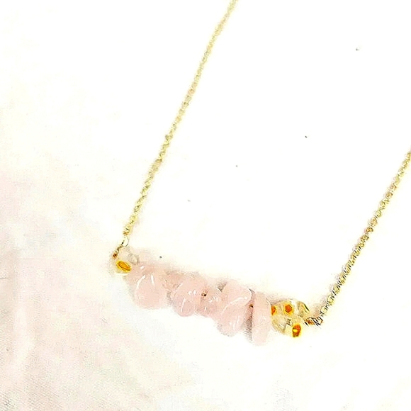 14K Gold Plated Pink Quartz Chips Bar Millefiori Dainty Necklace - Picture 1 of 4